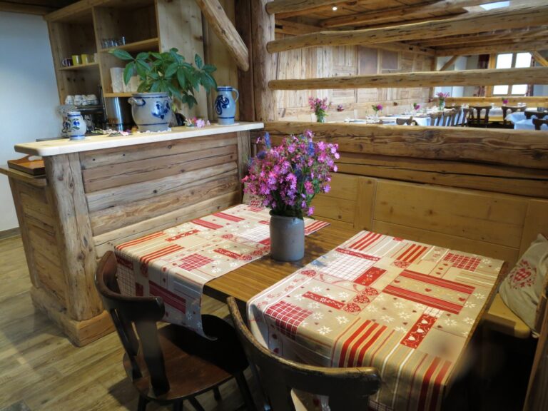 Balade ferme-auberge Lochberg : En compagnie des hêtres centenaires